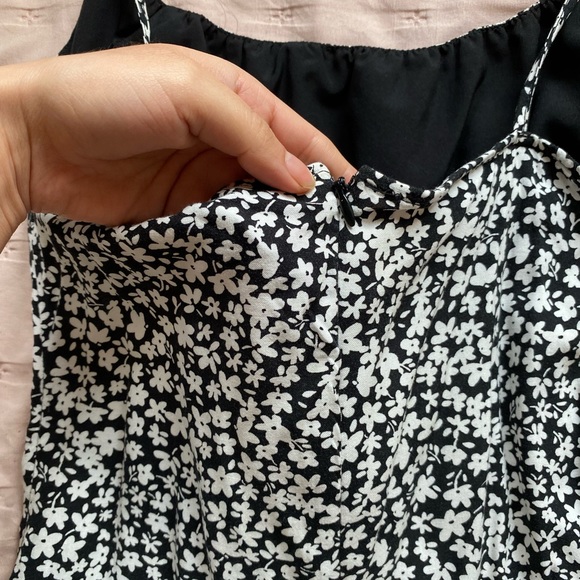 Romper - Picture 2 of 3